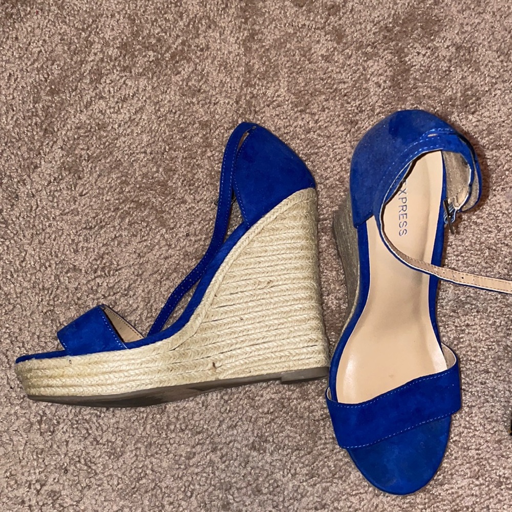Wedge heels